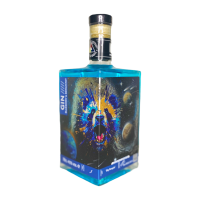 Modern Art Distillery Blueberry & Bergamot Gin. Bottles with commissioned artwork from emerging artists. This artwork by self-taught spraypaint artist and Tik Tok sensation Tom Welly Wells from Exmouth, Devon called 'Big Bangda'