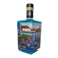 Modern Art Distillery Blueberry & Bergamot Gin. Bottles with artwork from emerging artists. This artwork is by an artist from Warwick, Anya Simmons who painted this lovely, busy scene of Langstone Harbour - strictly speaking it is the Western edge of Chichester Harbour.