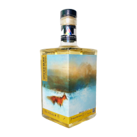 Modern Art Distillery Strawberry & Honey Spiced Rum. Bottles with commissioned artwork from emerging artists. This artwork is by an artist from Eastbourne, East Sussex - Chris Hill. The watercolour artwork depicts a self-assured, confident fox striding through a wintery scene and is called 'King of the Forest'